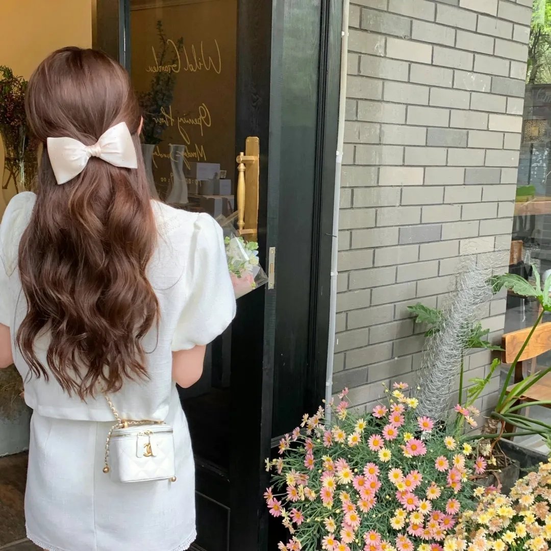 花园宝宝海报